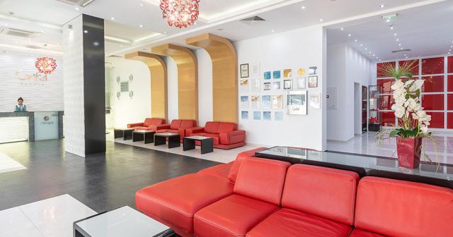 Grifid-Hotel-Metropol-LOBBY-RECEPTION-2023-NEW