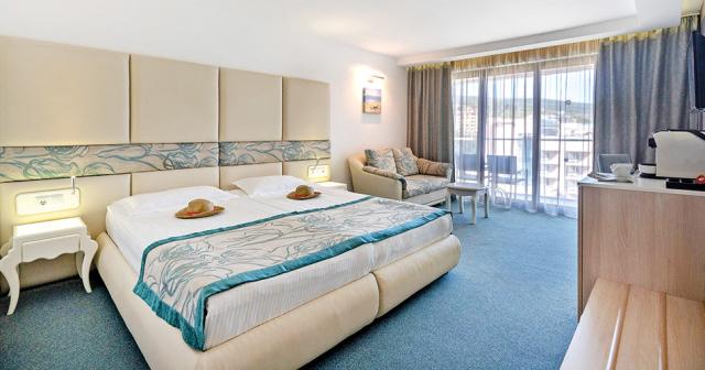 Grifid-Hotel-Metropol-ROOM-SIDE-SEA-VIEW-2023