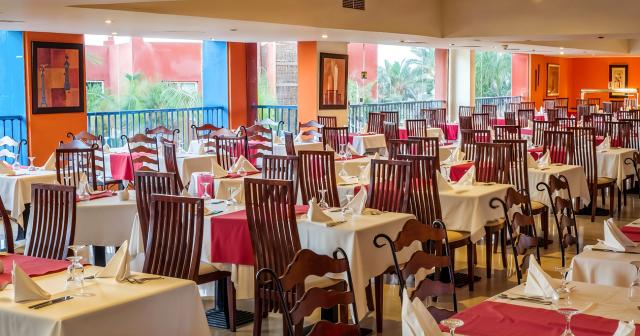 Sunrise-Cardina-Resort-Ex-Aurora-Bay-RESTAURANT-2025-04