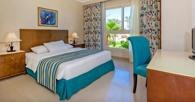 Sunrise-Cardina-Resort-Ex-Aurora-Bay-SUPERIOR-ROOM-2025-01