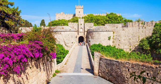 Rhodes-Town-03