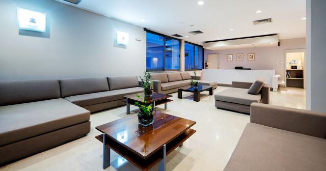 Angela-Downtown-Hotel-RECPTION