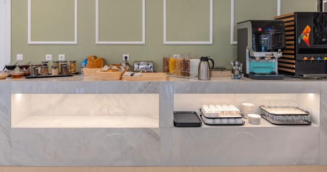 Philia-Center-Suites-2025-RESTAURANT-06