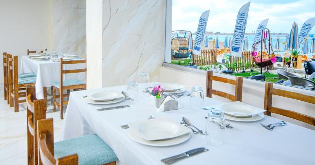 Hostmark-Blue-Beach-RESTAURANT-02