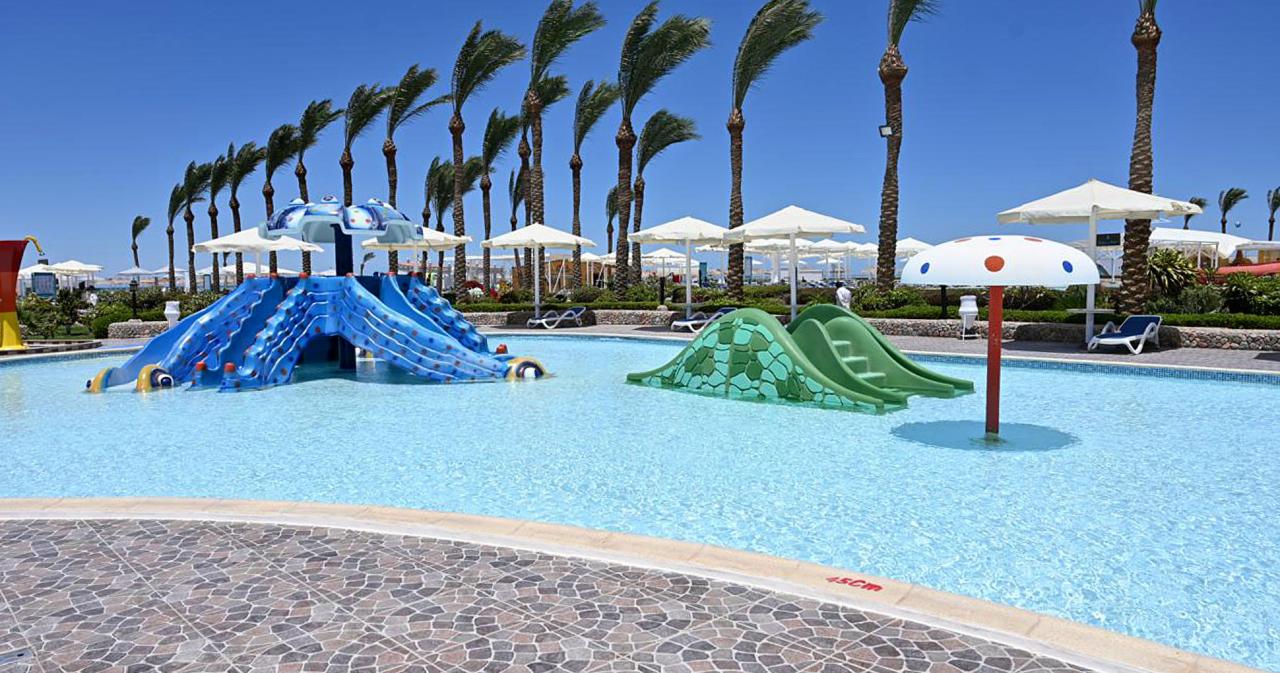 Sunrise-Riviera-Aqua-Park-Resort-KIDS-POOL-01