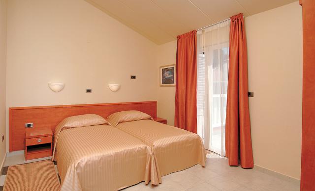 Maistra Select Amarin Resort
