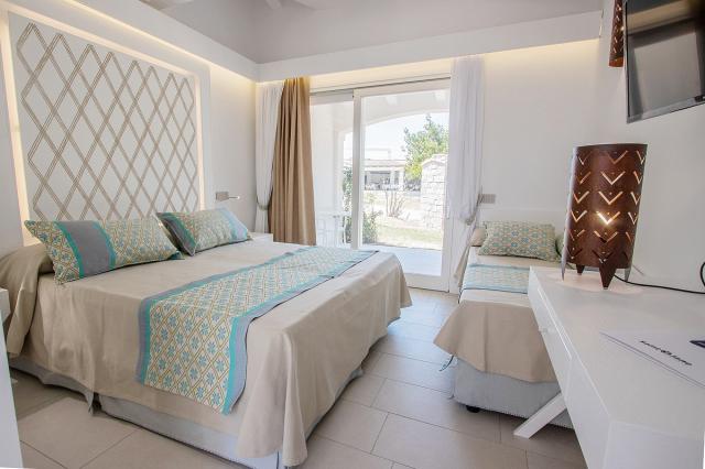 Limone Beach Village