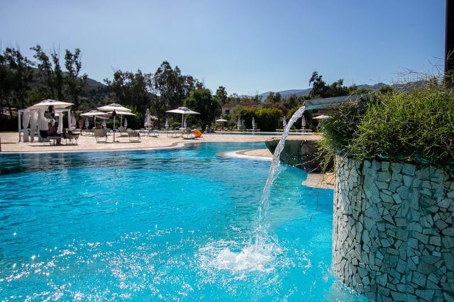 Limone Beach Village