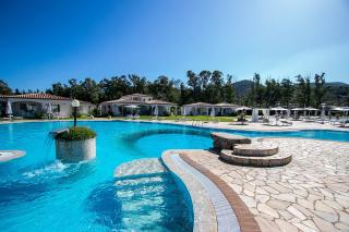 Limone Beach Village