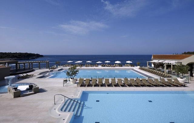 Arena Verudela Beach Resort & Verudela Villas