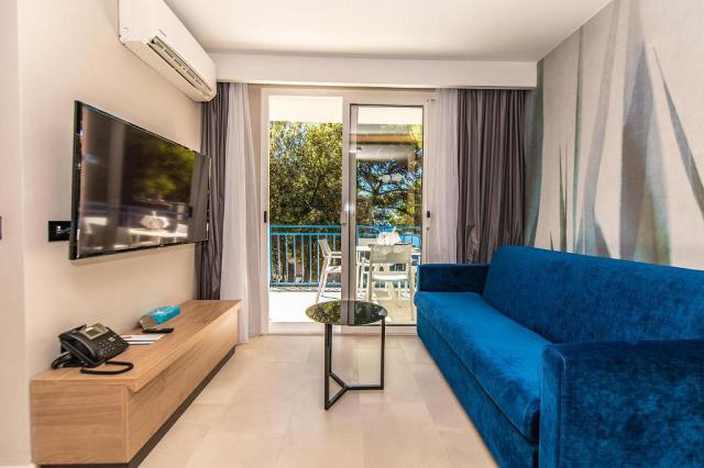 Arena Verudela Beach Resort & Verudela Villas