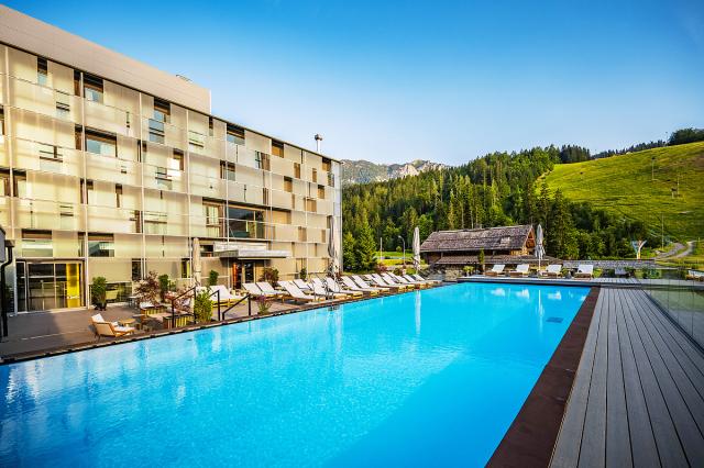 Franz Ferdinand Mountain Resort