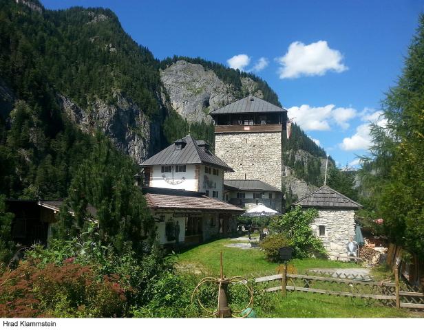05_RA_Kaprun_Lend_tem02_Hrad Klammstein.jpg
