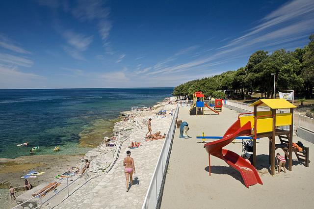 Lanterna Resort