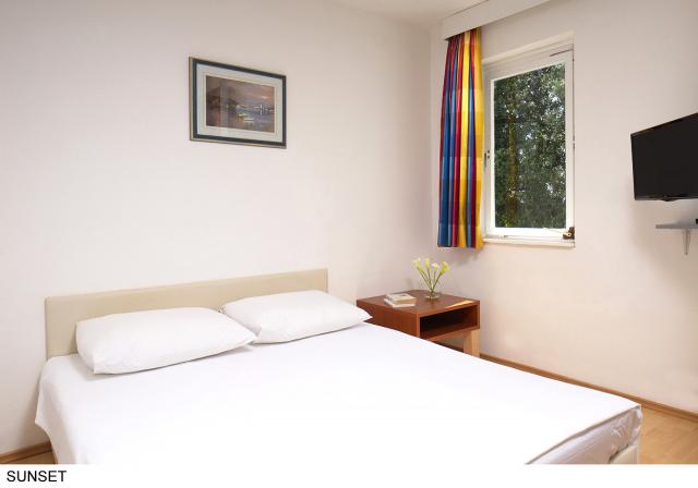 Lanterna Resort