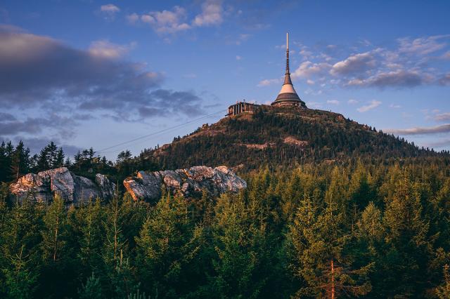 Pytloun Travel