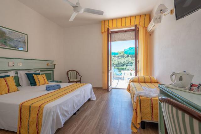 Le Acacie Hotel & Residence