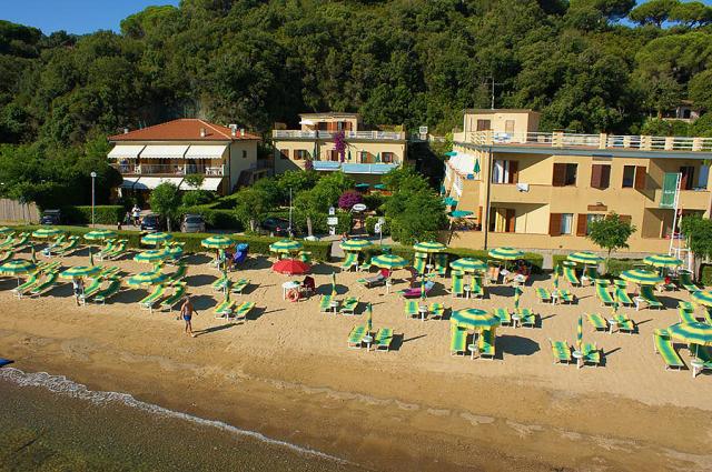 Le Acacie Hotel & Residence