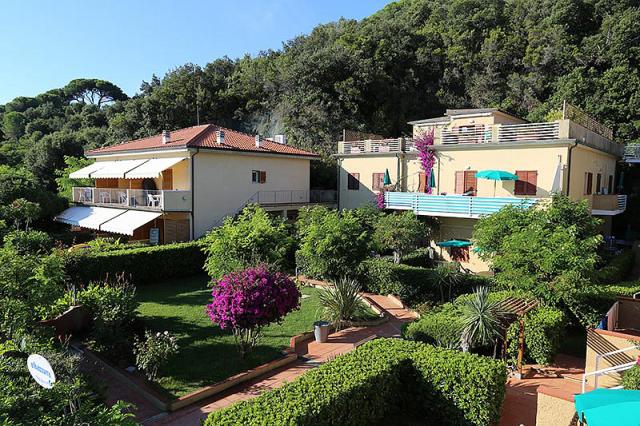 Le Acacie Hotel & Residence