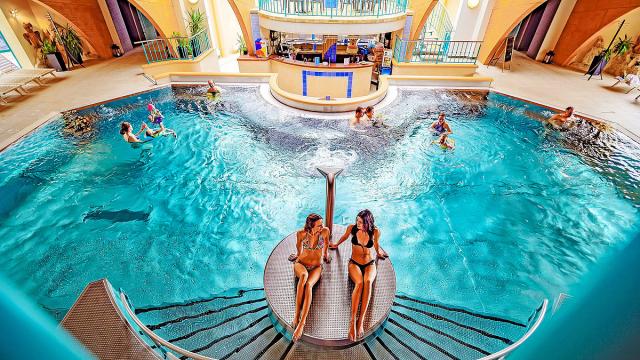 AquaCity Season