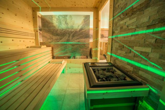Garni Savoy
