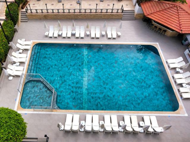Krizantem Hotel