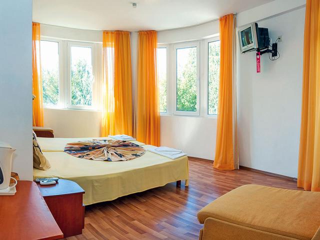 Hotel Ambasador
