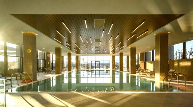 Wave Resort