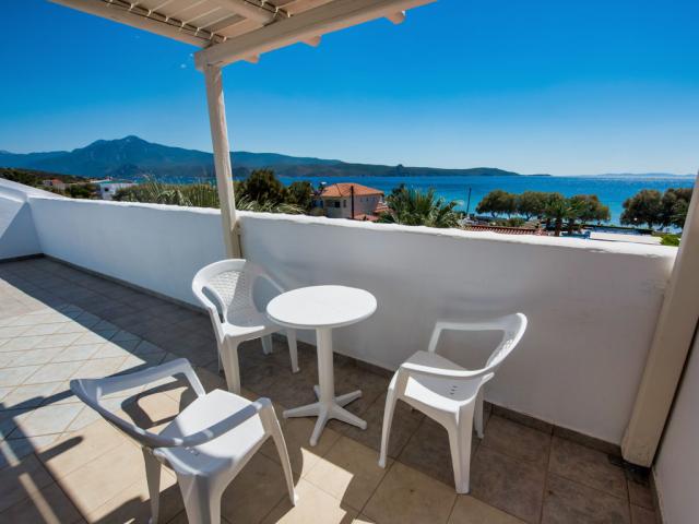 Zefiros Beach