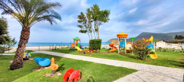 Pearl Beach