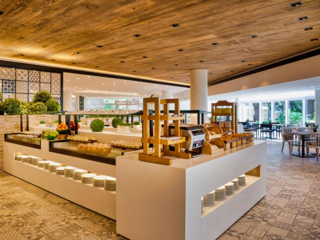 Fujairah Rotana Resort & Spa