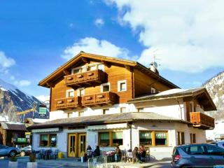 Hotel Garni Caravasc