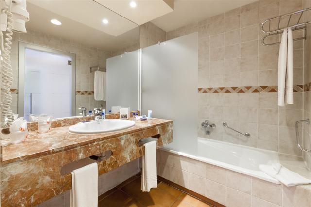 Best Jacaranda Bathroom.jpg