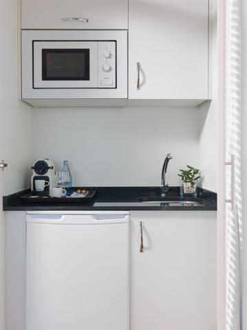 Suite32.jpg