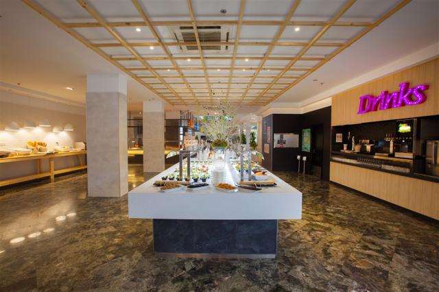 BUFFET (1)2.JPG