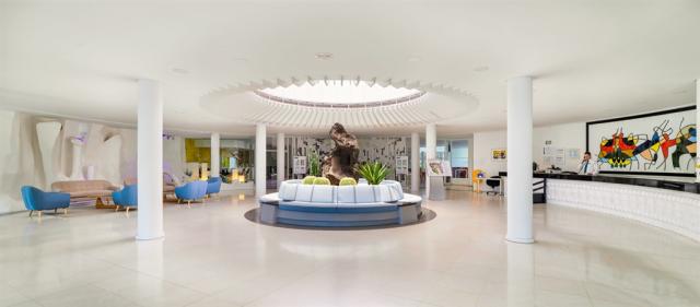 Lobby-recepcion-1.jpg