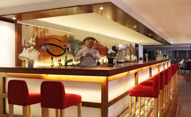 Tinerfe Bar1.jpg
