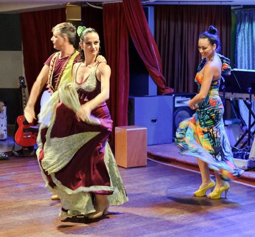 htp_1108805155.jpg
