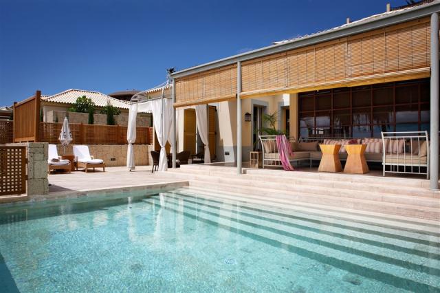 villa-mimosas-terrace.jpg