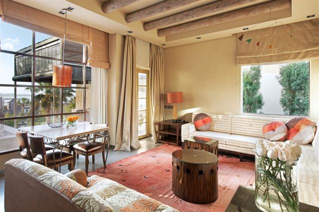 villa-palmeras-livingroom-2.jpg