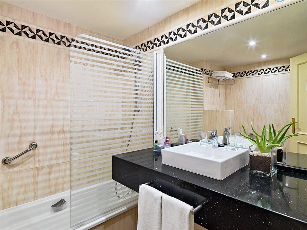 Junior Suite46.jpg
