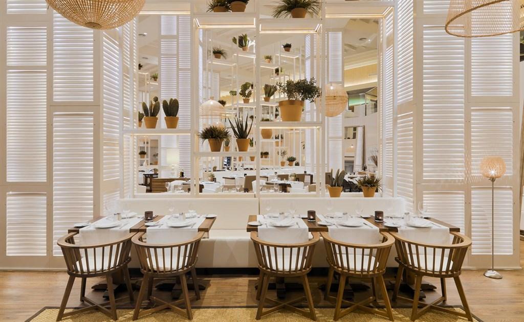 La Vita e Bella Italian restaurant1.jpg