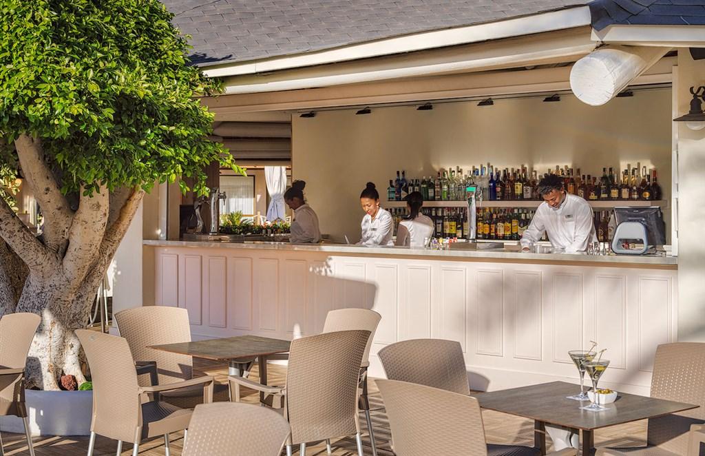 Pool Bar5.jpg