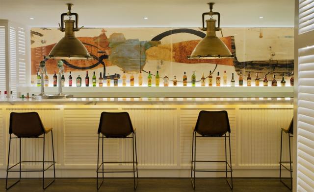Drago Lobby bar1.jpg