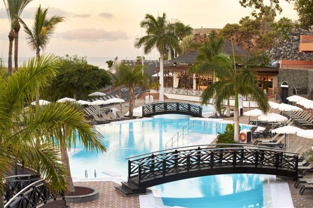 302MeliaJardinesDelTeide-Pool.jpg
