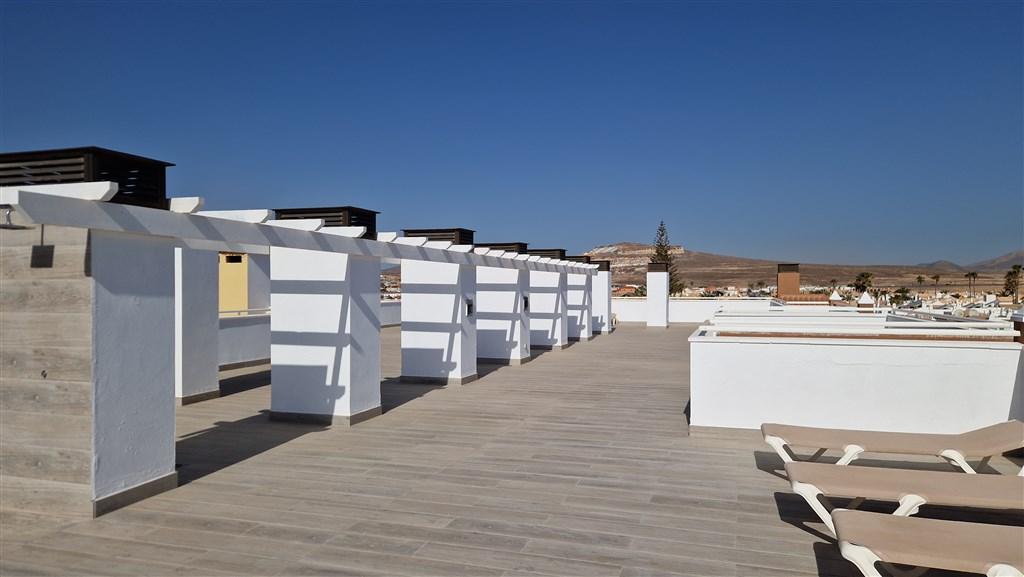 34 HCCC Rooftop Solarium 20240417.jpg