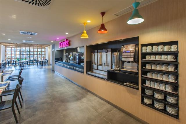 BUFFET (1).jpg