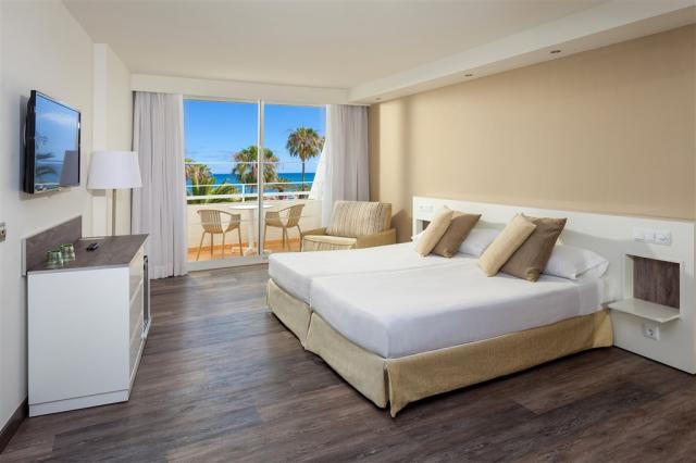 12aSolLanzarote-SolRoomSeaView.jpg