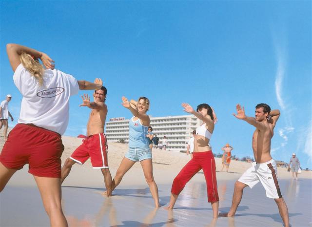 OBR_04_025 - Beach.jpg