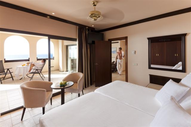 master suite deluxe .jpg